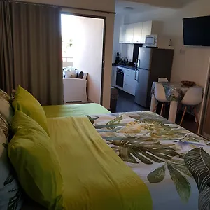 https://tehautahi-cozy-lodge-2.frenchpolynesia-hotels.com